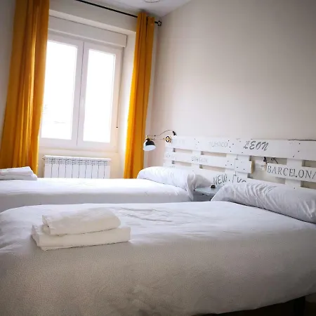 Housingleon - Etheria 250m Barrio Humedo Διαμέρισμα León