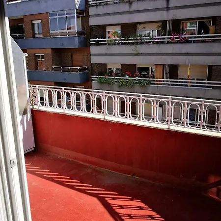 Housingleon - Etheria 250m Barrio Humedo