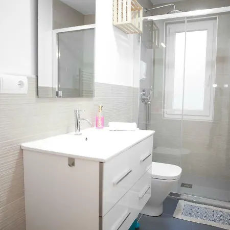 Διαμέρισμα Housingleon - Etheria 250m Barrio Humedo *